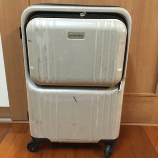 【取引中】スーツケース　キャリーバック