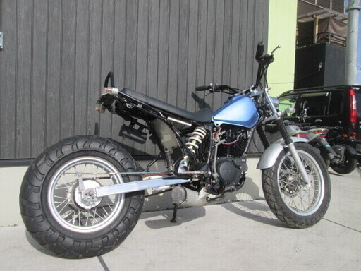 ★8万円！ＴＷ200　ＤＧ07Ｊ　ロンスイカスタム！セル付　タンクカラー変更可能！ヤマハ　ＴＷ　快調です！ ☆8万円！TW200 DG07J ロンスイカスタム！セル付 タンクカラー