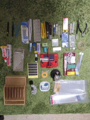 取引中 プラモデル工作グッズ他（山善食器乾燥機無し 瓶型塗料無し