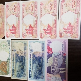 ■10000ルピアなど紙幣9枚セット■インドネシア旧紙幣1992年発行
