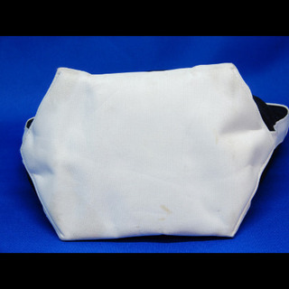 シャネル ポーチ 値下げしました