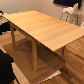 IKEA ダイニングテーブル 90〜168cm 伸縮