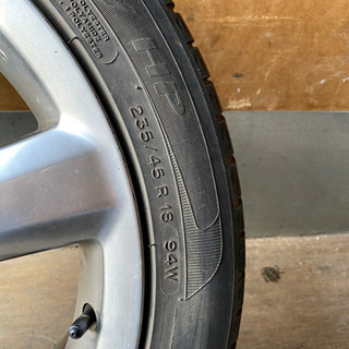 18クラウン　ガンメタ　18インチ