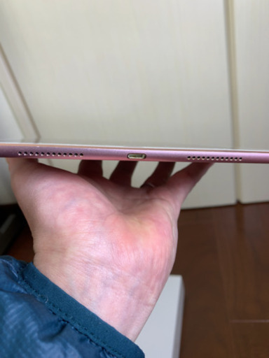 iPad Pro 9.7インチ 128GB DOCOMO 美品 箱付