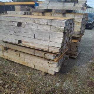 バタ角　寸法バラバラ　野ざらし