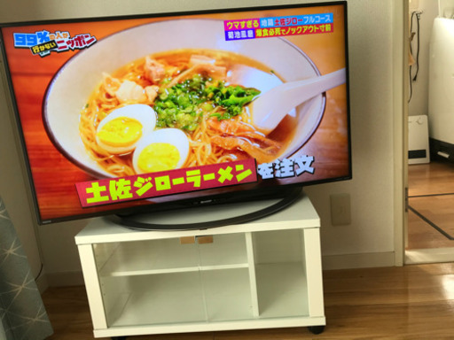 【取引中】40型TV+TV台セット