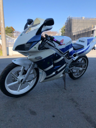 NS-1 CB600RRカウル？
