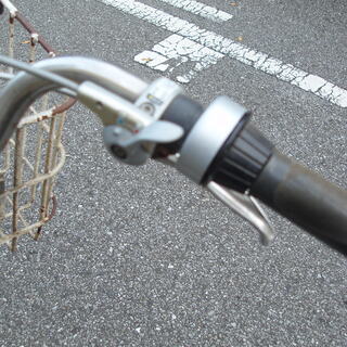 業務用のブリジストン自転車「ニュースクル」です。