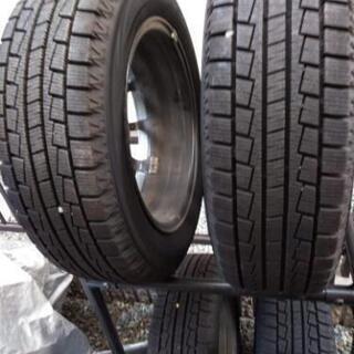 3年ほど前に購入したスタッドレスタイヤアルミホイールのセットです。