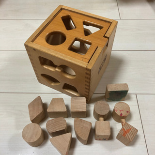 木のおもちゃ　パズル　知育玩具　ボックス