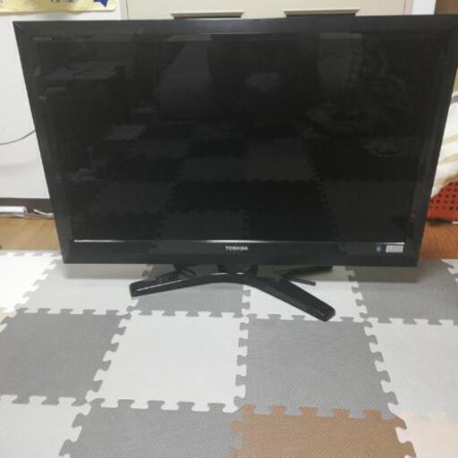 TOSHIBA  37インチLED  TV