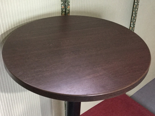 中古高さ100cm 丸テーブルカウンターテーブル 幅60奥行60高さ100 ｃｍ レストテーブル立ち飲み打ち合わせ丸いテーブルハイテーブ とまと 羽島市役所前の家具の中古あげます 譲ります ジモティーで不用品の処分