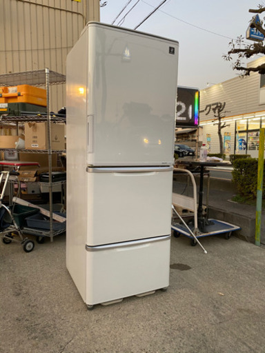 低年式の為激安！SHARP ノンフロン冷凍冷蔵庫 SJ-PW35W-S 350L