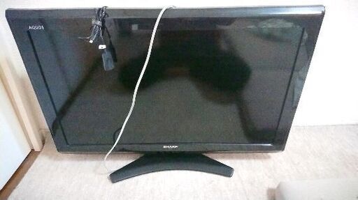 SHARP 32V型液晶テレビAQUOS LC-32E9 とテレビ台