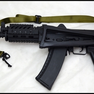中古 KSC AK74UN GBB ガスブローバック カスタム マグプルのショルダーストラップおまけ 中古 KSC AK74UN GBB ガスブローバック カスタム マグプルのショルダー