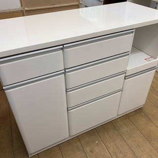【トレファク花小金井店】エナメルトップキッチンカウンター/中古家具/中古家具/武蔵野市/小平市/小金井市/国分寺市/杉並区 トレファク 花小金井店｜東京都小平市のリサイクルショップ