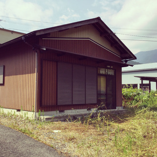 駅近で根尾川に近い別荘  / 90万円  / 別荘 河沿い 駅近...