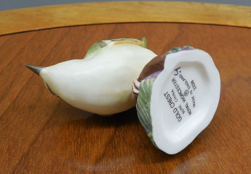 ▷ロイヤルウースター 鳥の陶器人形 GOLD CREST ゴールドクレスト