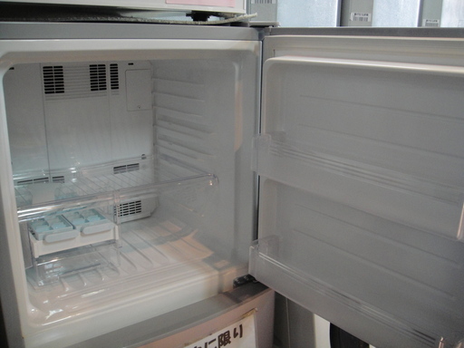 2010年製 シャープ 2ドア冷凍冷蔵庫 SJ-23S-S 228L 2ドア冷蔵庫