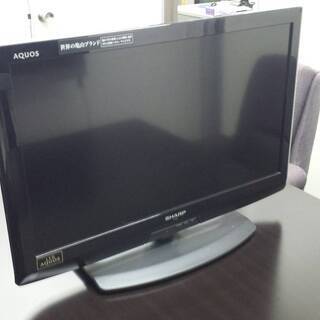 【中古】シャープ　アクオス　液晶テレビ２６インチ