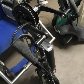 部品ハンドサイクル（車椅子の前につけます） 部品ハンドサイクル（車椅子の前につけます）