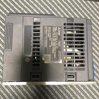 機械部品（インバータ）