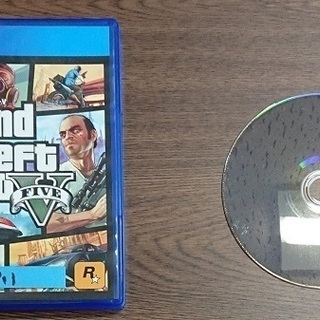 PS4 PRO HDD 1TB GTA5付き