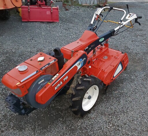 鹿児島発 クボタ 7.5馬力 ディーゼルエンジン耕うん機KRA75 タイヤ新品