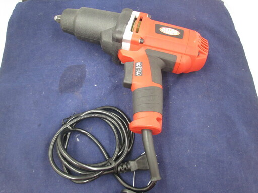 アストロ　インパクトレンチ　AP050428　中古品