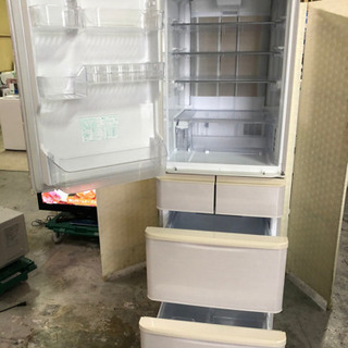 ファミリータイプ5ドア冷蔵庫❗️