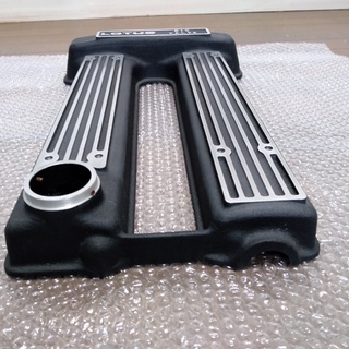 ロータスヨーロッパＳＰ用エンジンヘッドカバー（未使用品）