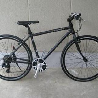 〔新品大特価〕アルミフレームクロスバイク（シマノ製２１段変速・スレイプニル７００）