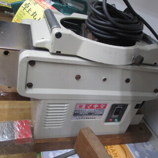 マキタ LP1802C 超仕上げカンナ 中古品 【ハンズクラフト宜野湾店】