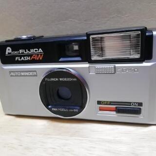 フィルムカメラ PocketFUJICA FLASH AW…