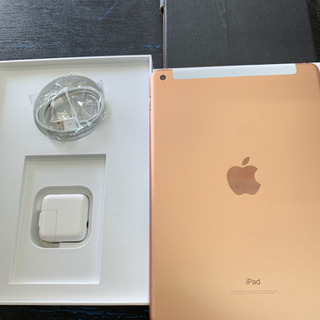 【美品】シムフリー  iPad 9.7インチ 128gb 201...