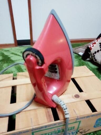 インテリアに！レトロなアイロン