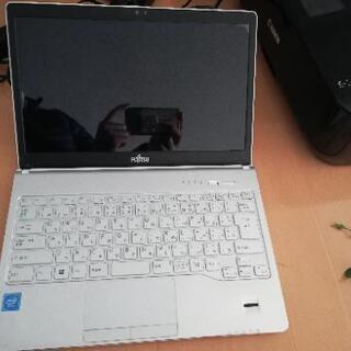 1月27日でページ削除【美品】富士通 パソコン LIFEBOOK SH55/W 【公式