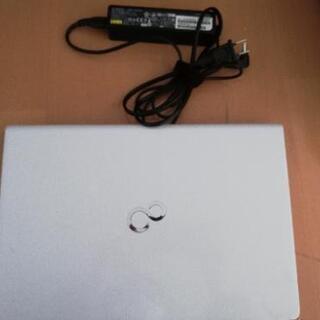 1月27日でページ削除【美品】富士通 パソコン LIFEBOOK SH55/W 【公式
