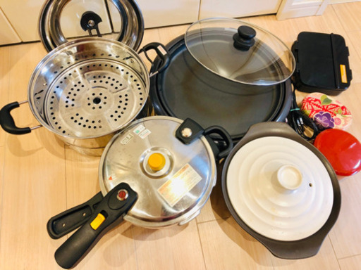 圧力鍋☆蒸し器☆お鍋☆ホットプレート\u0026おまけ