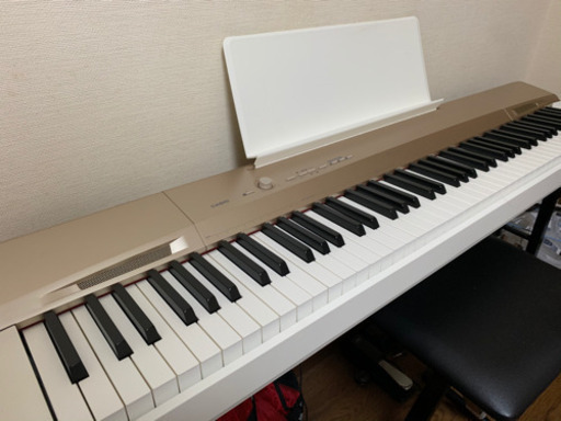 電子ピアノ　カシオ　px160  16年製