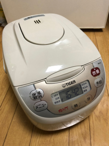 《中古》炊飯ジャー　5.5合炊き