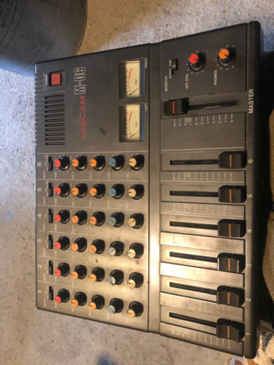 ビンテージ　TASCAM M-06 ミキサー