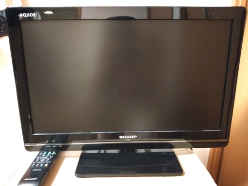 テレビ　Sharp　AQUOS　22インチ