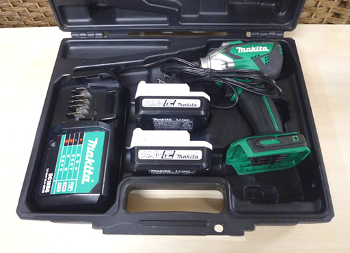 マキタ 14.4V 1.5Ah 充電式インパクトドライバ MTD001DSX バッテリ×2、充電器付き makita