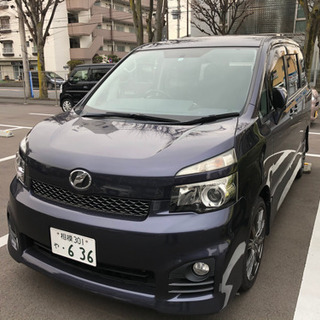 ヴォクシーZS来年4月まで車検あり