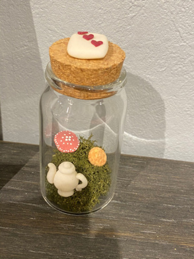 アリスコラージュ額と小瓶 もぐもぐ 原宿の生活雑貨の中古あげます 譲ります ジモティーで不用品の処分