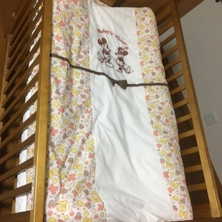 ブーリ　ベビーベッド　取扱説明書付き
