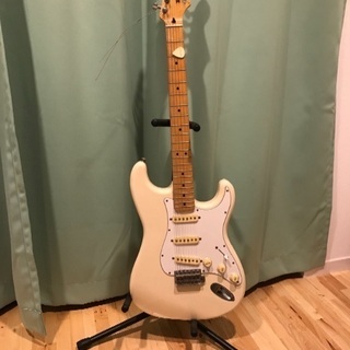エレキギター Fender
