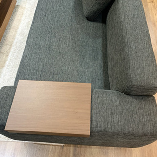 SALE！美品！内覧可 デザイナー ソファ クッション 保護椅子2点付き 早い物勝ちです！