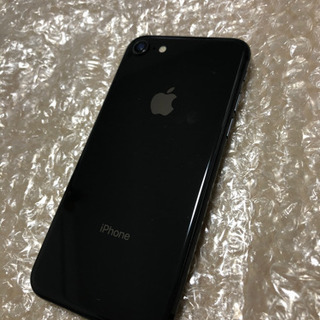 iPhone 8 Space Gray 64 GB au 本体のみ SIMロック解除済み